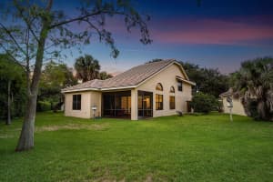 4920 Sherwood Forest Dr, Delray Beach, FL 33445, Sold 11/15/19