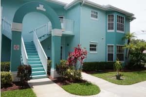 1145 Swan Lake Cir, Port St. Lucie, FL 34986, Sold 08/15/19