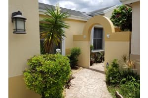 7120 SW 41st Pl, Davie, FL 33314, Sold 08/09/19
