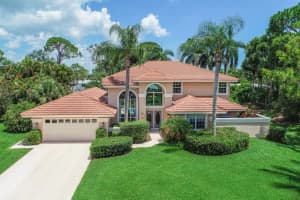 8493 SE Woodcrest Pl, Hobe Sound, FL 33455, Sold 09/27/19