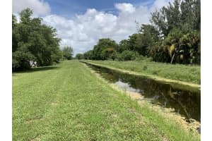 5305 Canal Dr, Lake Worth, FL 33463, Sold 09/18/19