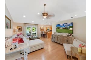 5409 Woods W Dr, Lake Worth, FL 33463, Sold 11/22/19