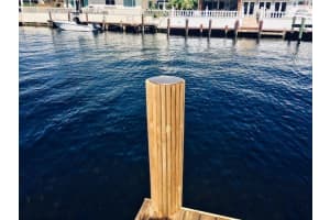 17 Fort Royal Isle, Fort Lauderdale, FL 33308, Sold 01/24/20