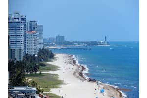 4050 N Ocean Dr, Fort Lauderdale, FL 33308, Sold 08/30/19