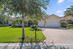 5911 SW Longspur Ln, Palm City, FL 34990, Sold 07/31/19