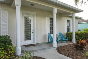 370 25th Ave SW, Vero Beach, FL 32962, Sold 08/22/19