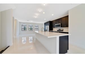 3 Windward Ln, Boynton Beach, FL 33435, Sold 01/31/20