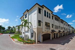 634 Windward Cir, Boynton Beach, FL 33435, Sold 06/12/20