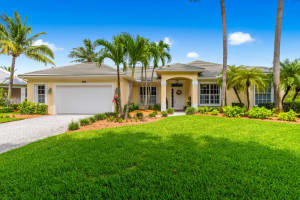 2580 SW Hidden Pond Way, Palm City, FL 34990, Sold 08/23/19