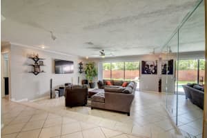 2512 SW 23rd Cranbrook Dr, Boynton Beach, FL 33436, Sold 12/20/19