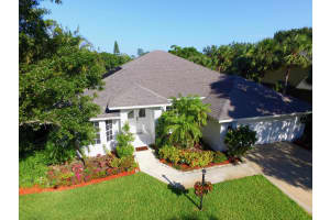 3916 58th Cir, Vero Beach, FL 32966, Sold 08/30/19