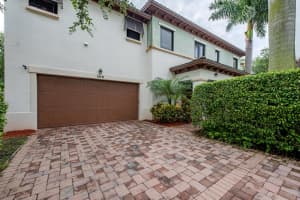 568 NW Browning Way, Boca Raton, FL 33432, Sold 08/23/19