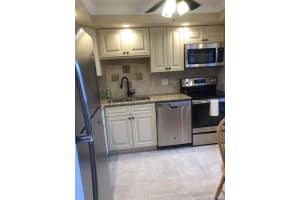 400 NE 20th St APT B208, Boca Raton, FL 33431, Sold 03/26/20