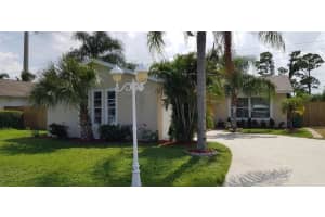 207 Canterbury Dr W, Riviera Beach, FL 33407, Sold 01/22/20
