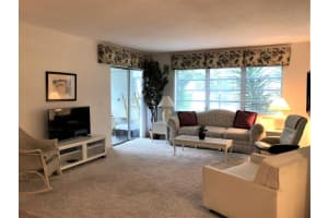 25 SE 13th St APT A1, Boca Raton, FL 33432, Sold 08/15/19