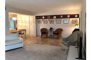 25 SE 13th St APT A1, Boca Raton, FL 33432, Sold 08/15/19