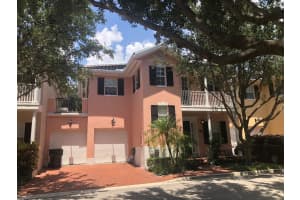 1020 W Heritage Club Cir, Delray Beach, FL 33483, Sold 12/01/19
