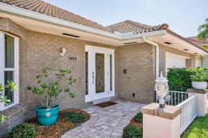 2855 Biarritz Dr, West Palm Beach, FL 33410, Sold 10/01/19