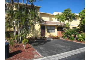 5343 Tennis Ln, Delray Beach, FL 33484, Sold 06/26/19