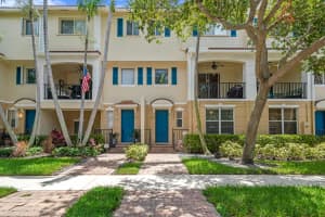 2879 S Oasis Dr, Boynton Beach, FL 33426, Sold 08/30/19