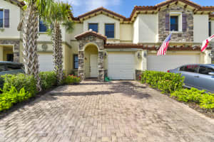 4022 Devenshire Ct, Coconut Creek, FL 33073, Sold 09/10/19