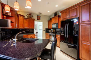 1062 Fairfax Cir W, Boynton Beach, FL 33436, Sold 12/20/19