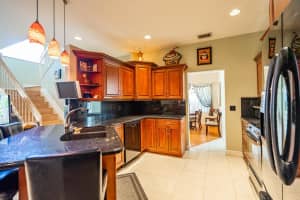 1062 Fairfax Cir W, Boynton Beach, FL 33436, Sold 12/20/19