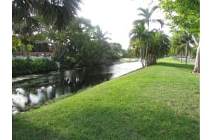 385 NW 36th Ave, Deerfield Beach, FL 33442, Sold 08/01/19