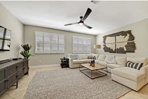 290 NE 5th Ave, Delray Beach, FL 33483, Sold 10/08/19