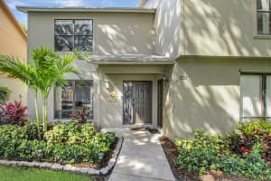 802 Sandtree Dr, Palm Beach Gardens, FL 33403, Sold 08/05/19