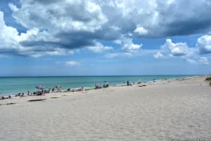 8915 SE Hobe Ridge Ave, Hobe Sound, FL 33455, Sold 08/16/19