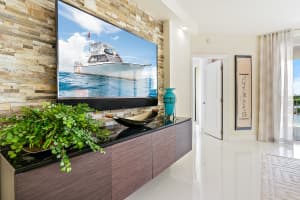 600 US-1, Jupiter, FL 33477, Sold 10/05/20