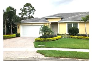 6276 NW Helmsdale Way, Port St. Lucie, FL 34983, Sold 08/27/19
