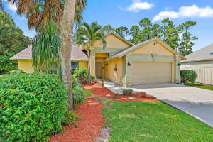 9736 Wood Pine Ct, Lake Worth, FL 33467, Sold 11/21/19