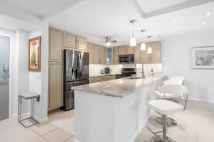 800 SE 20th Ave, Deerfield Beach, FL 33441, Sold 04/30/20