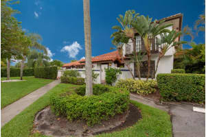 13477 Fountain View Blvd, Wellington, FL 33414, Sold 10/08/19
