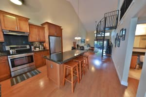 2800 S Oakland Forest Dr, Oakland Park, FL 33309, Sold 12/04/19