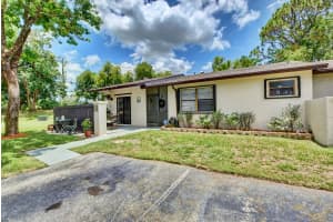 42 Seminole Ct E, Royal Palm Beach, FL 33411, Sold 09/25/19