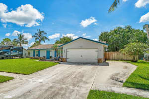 190 Martin Cir, Royal Palm Beach, FL 33411, Sold 08/16/19
