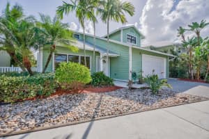 402 Xanadu Pl, Jupiter, FL 33477, Sold 08/21/20