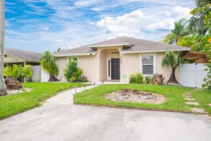 7703 3rd Terrace, Lake Worth, FL 33463, Sold 09/16/19