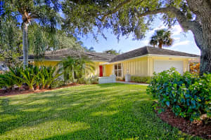 12915 La Rochelle Cir, West Palm Beach, FL 33410, Sold 10/29/19