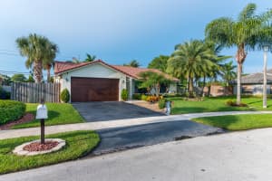 7703 NW 20th St, Margate, FL 33063, Sold 08/28/19