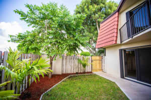 3691 Victoria Dr, West Palm Beach, FL 33406, Sold 09/06/19