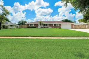 3174 Pebble Beach Dr, Lake Worth, FL 33467, Sold 10/23/19