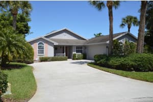 600 Fox Trail SW, Vero Beach, FL 32962, Sold 09/12/19