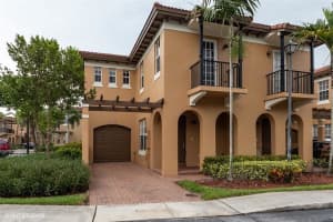 6942 Julia Gardens Dr, Coconut Creek, FL 33073, Sold 02/21/20