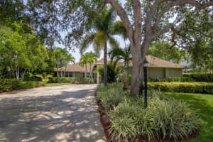 MLS# R10544946, Vero Beach, Florida 32960