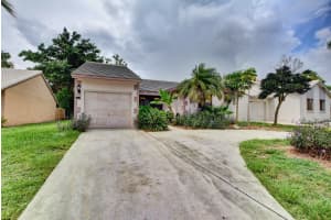 6036 Strawberry Lakes Cir, Lake Worth, FL 33463, Sold 08/20/19