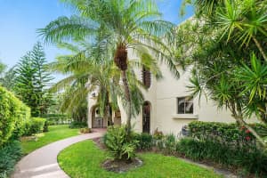 MLS# R10545110, Boca Raton, Florida 33433
